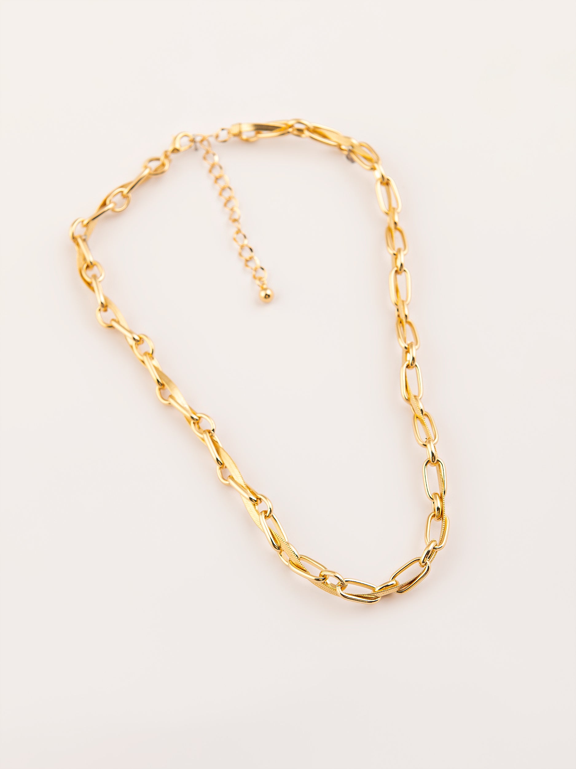 Classic Twisted Necklace