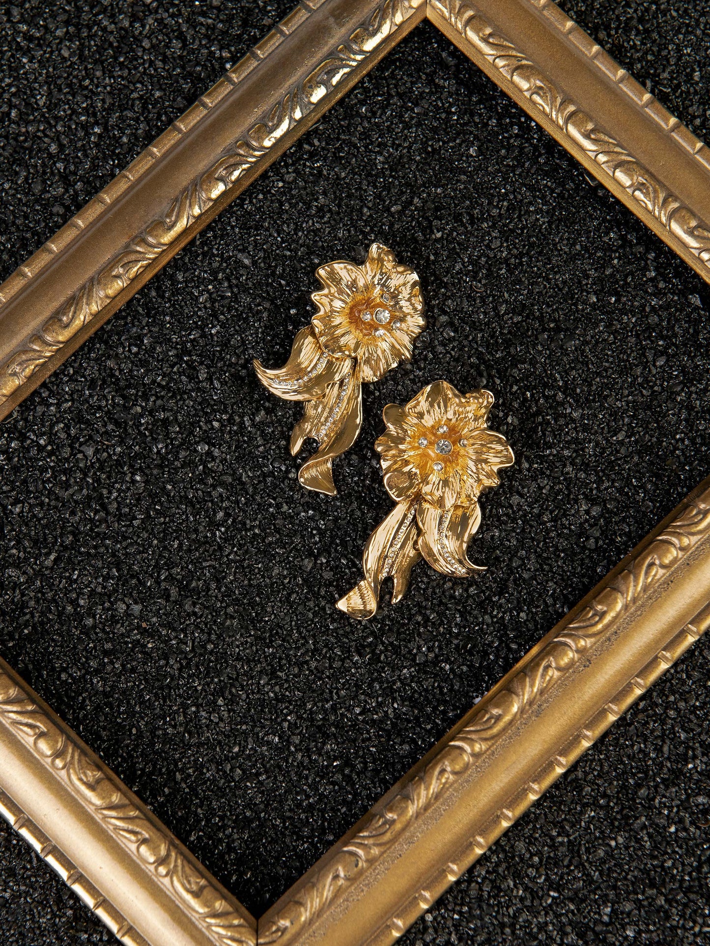 Floral Shape Earrings