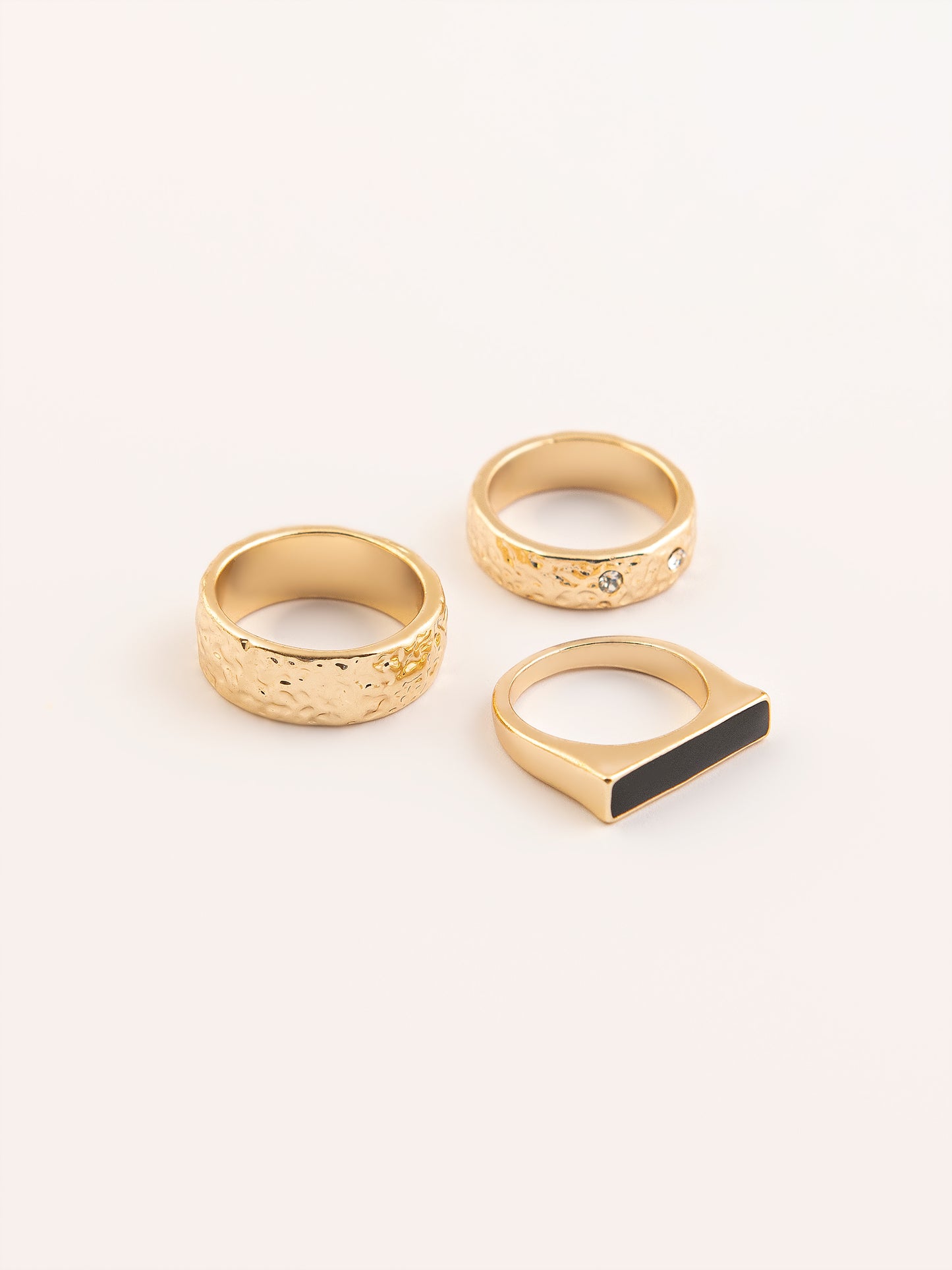 Classic Geometric Rings Set