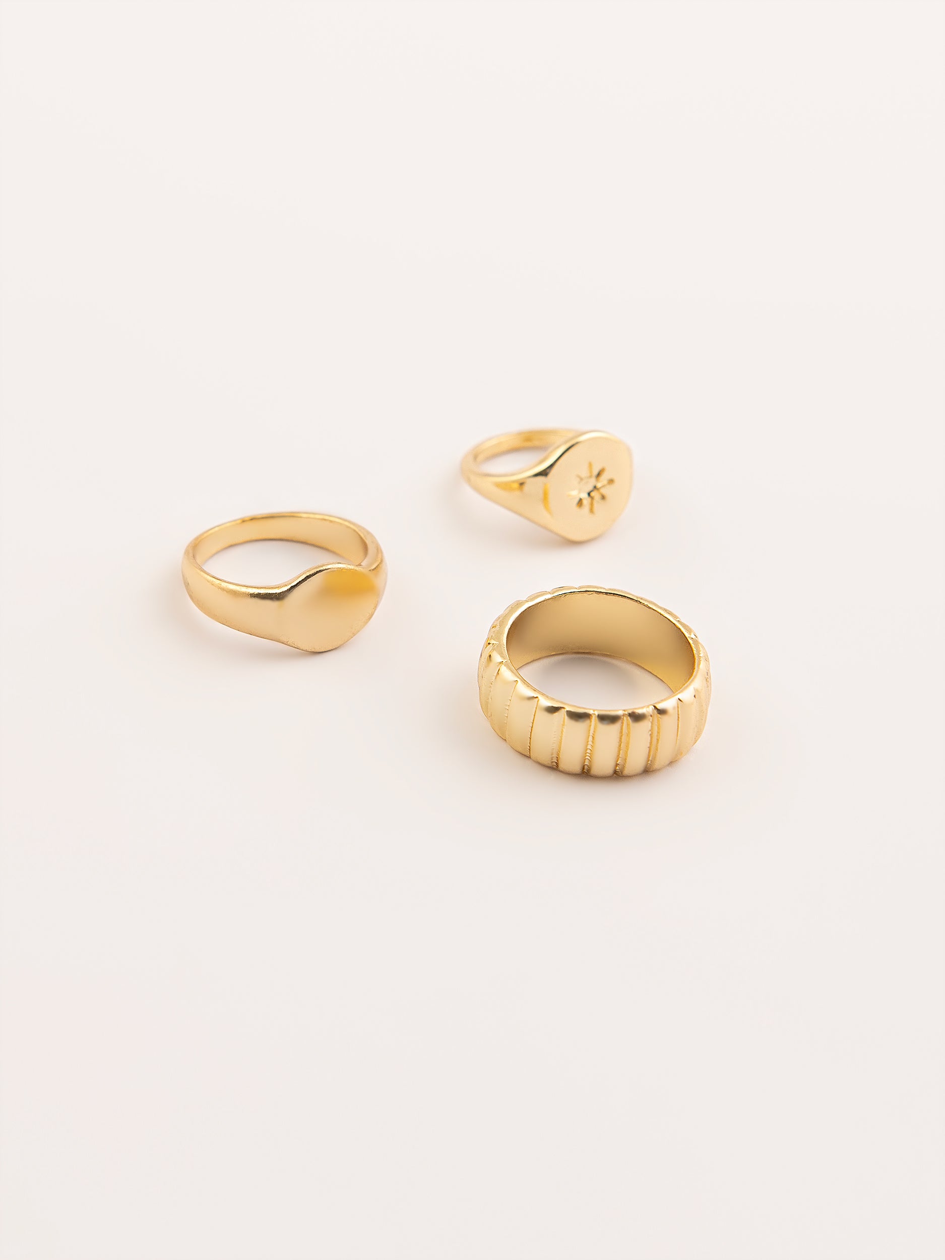 gold-ring-set