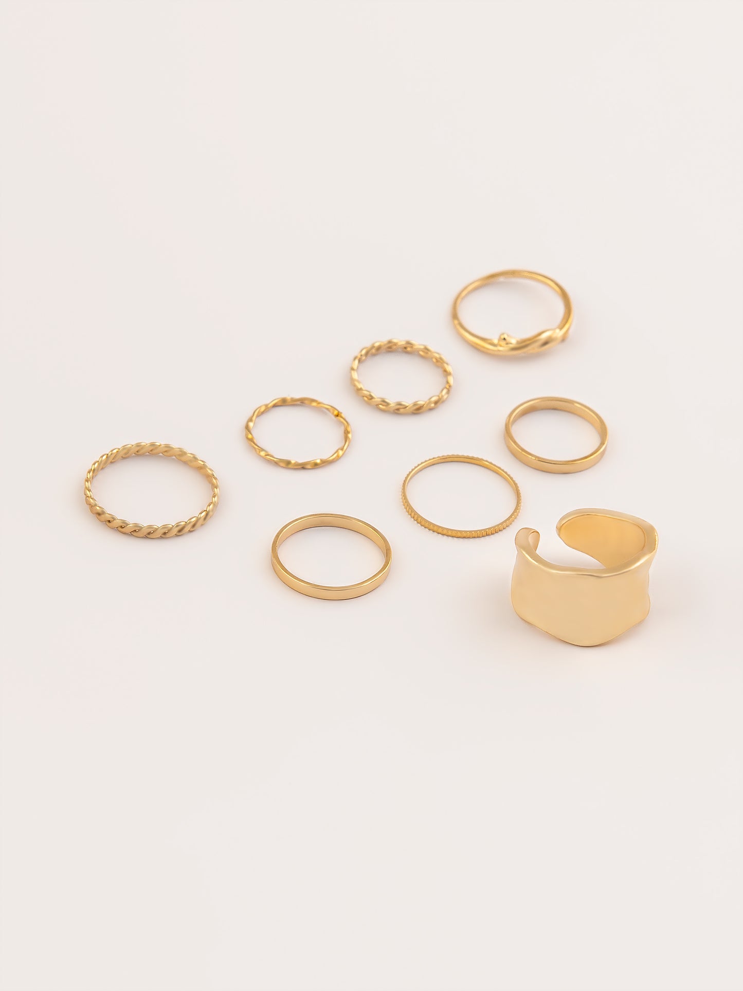 Metallic Textured Rings Set