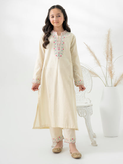 2 Piece Khaddar Suit-Embroidered