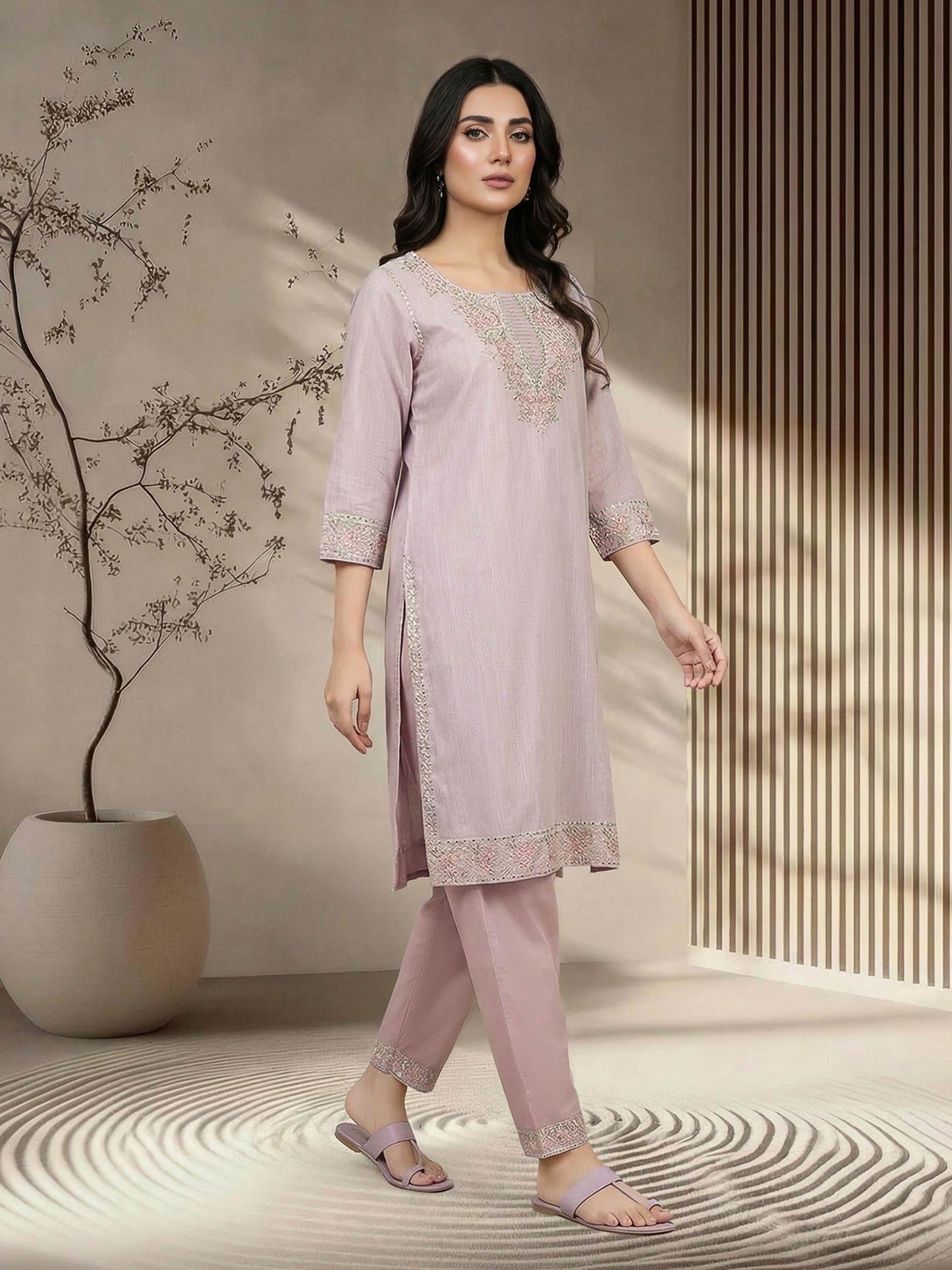 2 Piece Lawn Zari Suit- Embroidered (Pret)