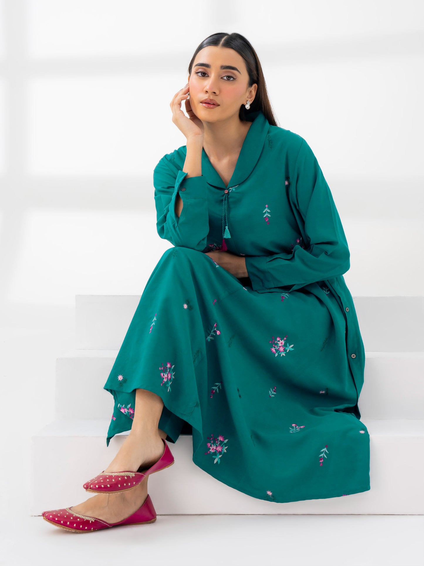 2 Piece Linen Suit-Embroidered (Pret)