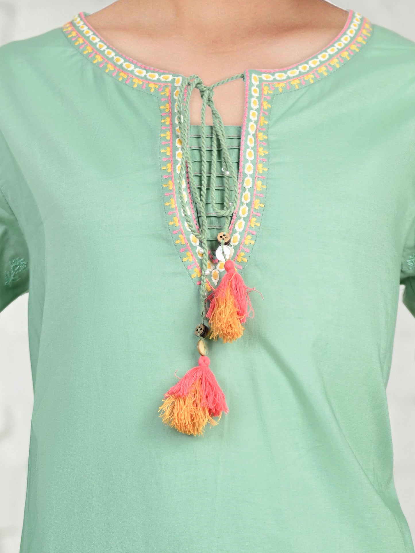 2 Piece Lawn Suit- Embroidered (Pret)