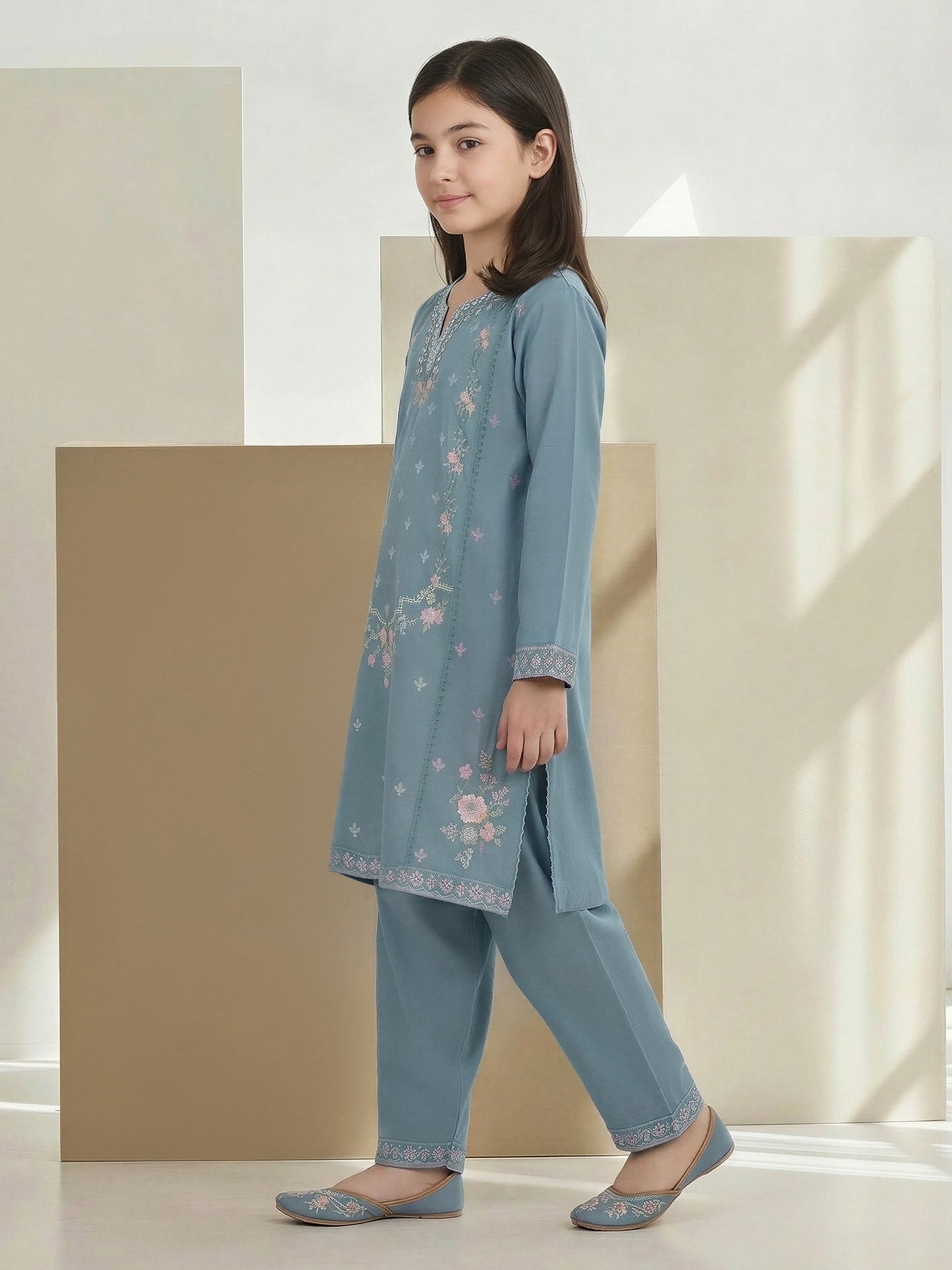 2 Piece Lawn Slub Suit- Embroidered (Pret)