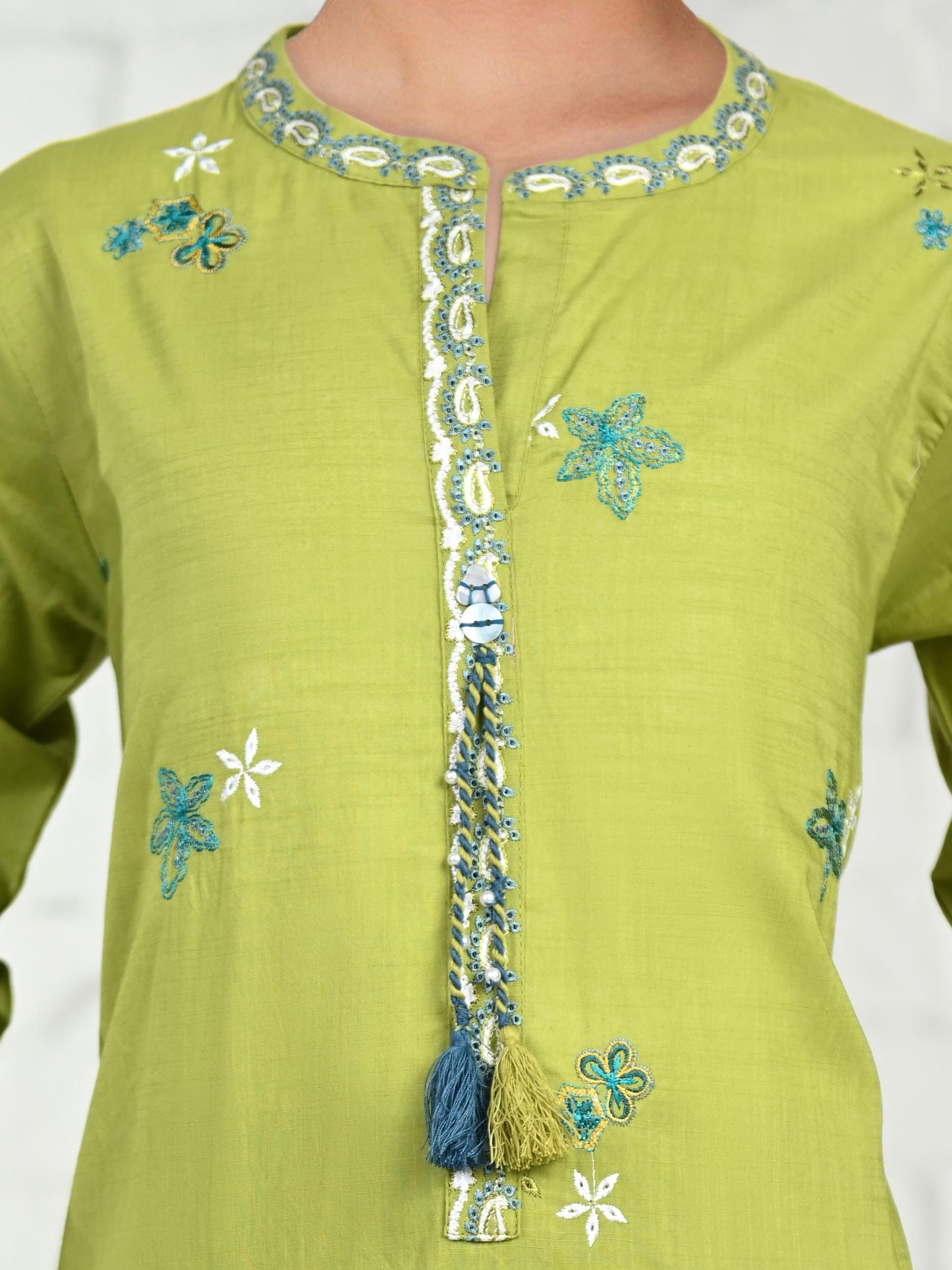 2 Piece Lawn Slub Suit- Embroidered (Pret)