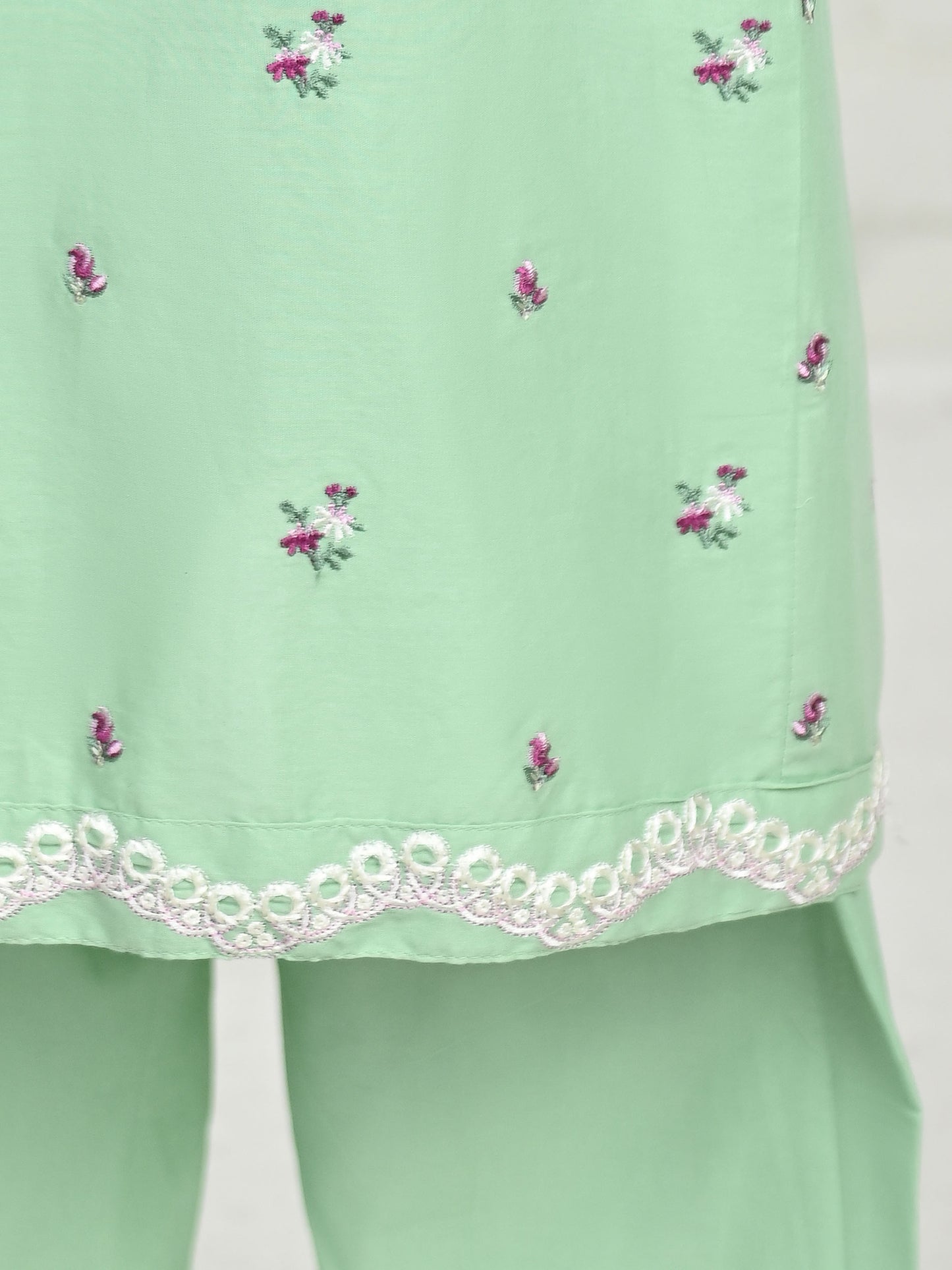 2 Piece Lawn Suit- Embroidered (Pret)