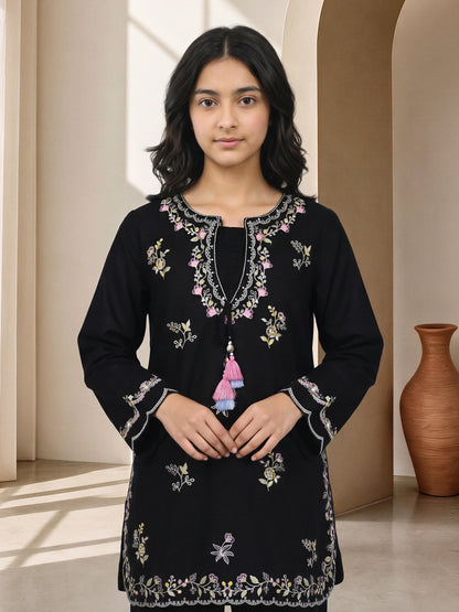 2 Piece Khaddar Suit- Embroidered (Pret)
