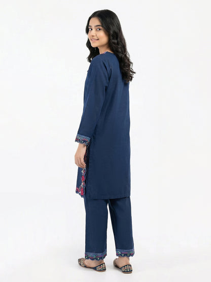 2 Piece Khaddar Suit- Embroidered (Pret)