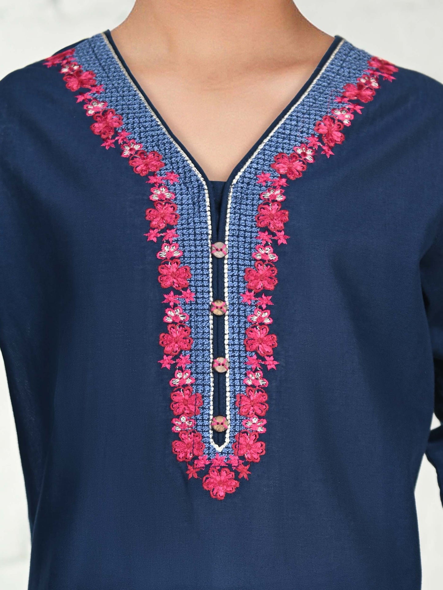 2 Piece Khaddar Suit- Embroidered (Pret)