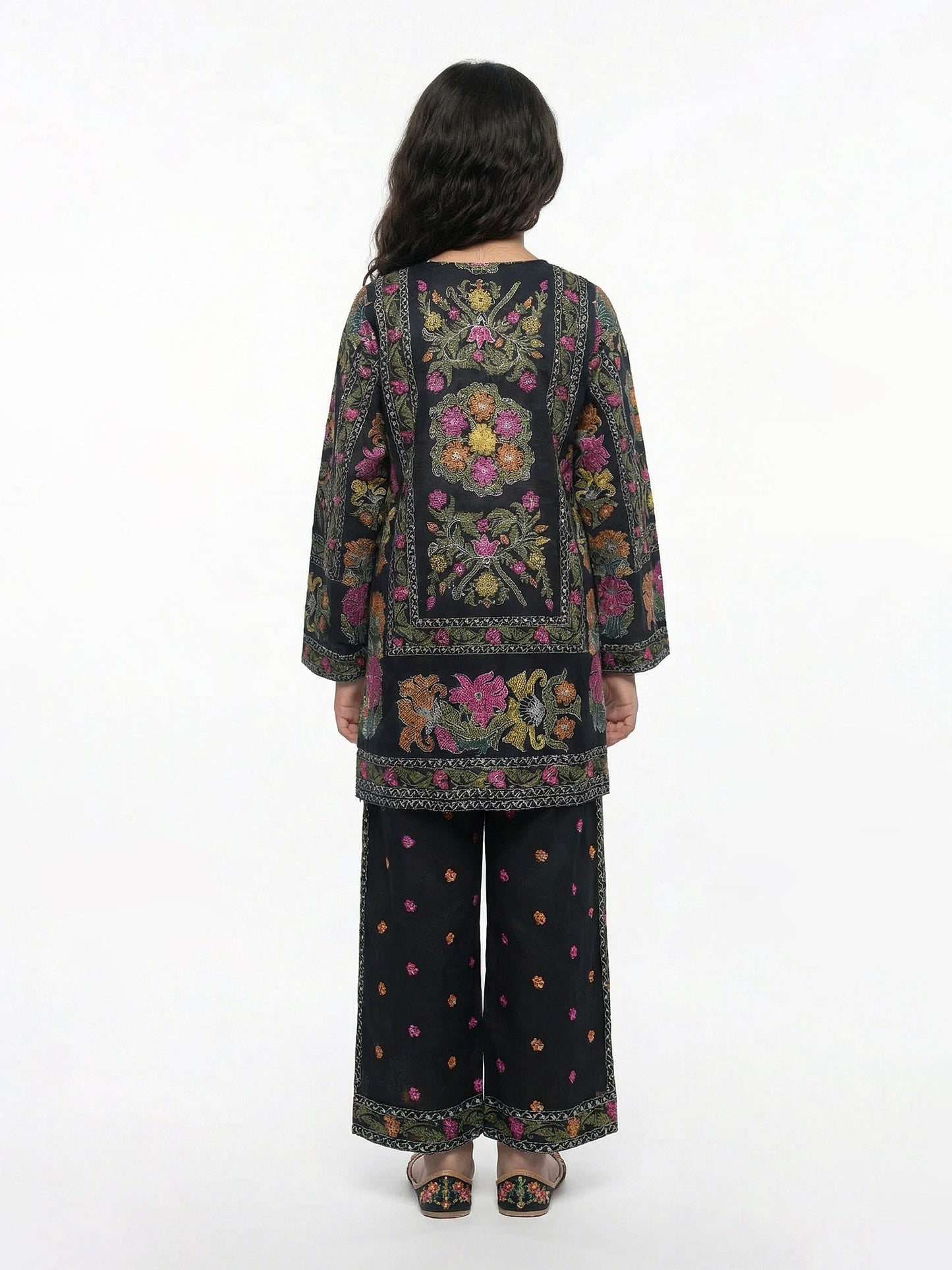2 Piece Khaddar Suit (Pret)