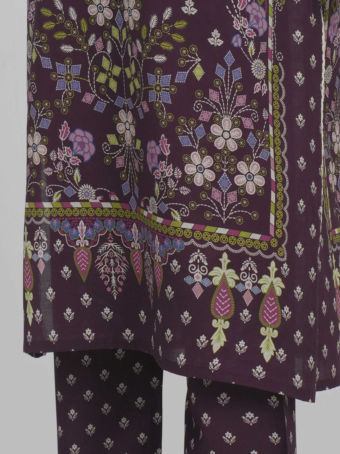 2 Piece Lawn Suit (Pret)