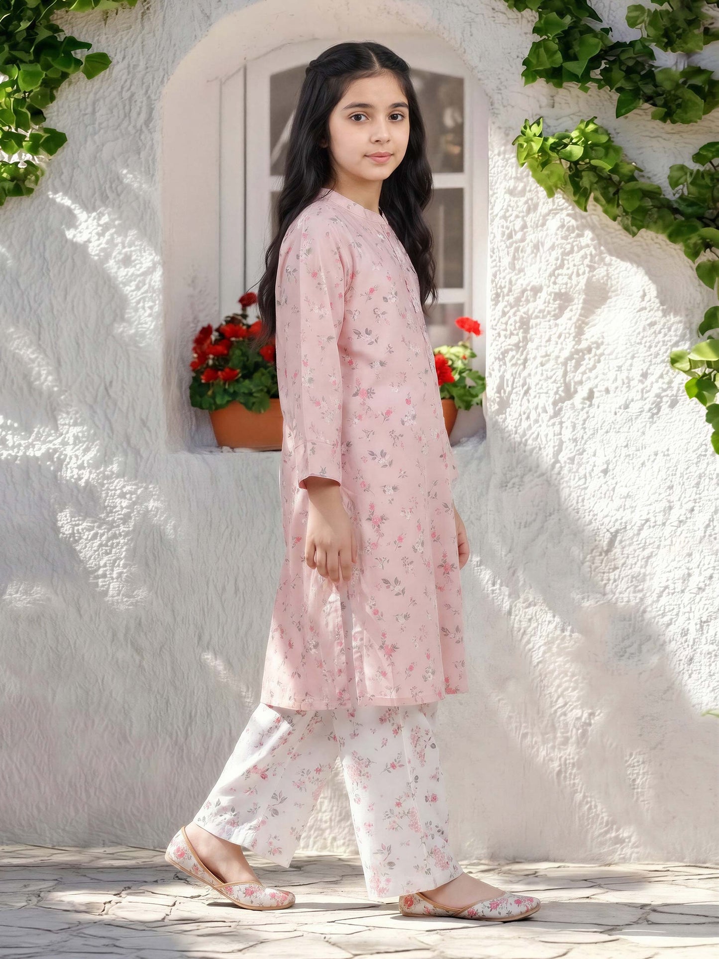 2 Piece Cambric Suit- Embroidered (Pret)
