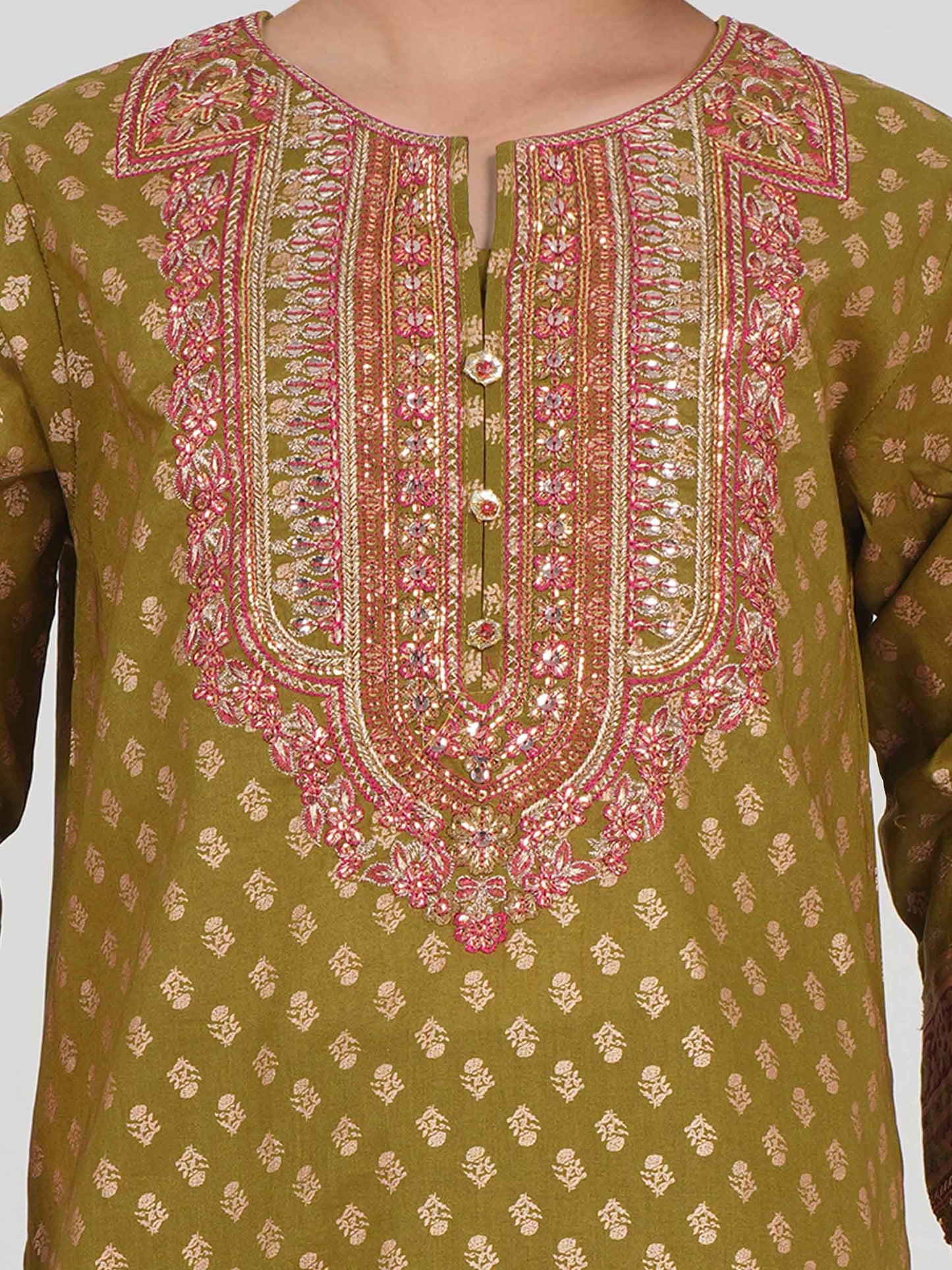 2 Piece Lawn Suit- Embroidered (Pret)