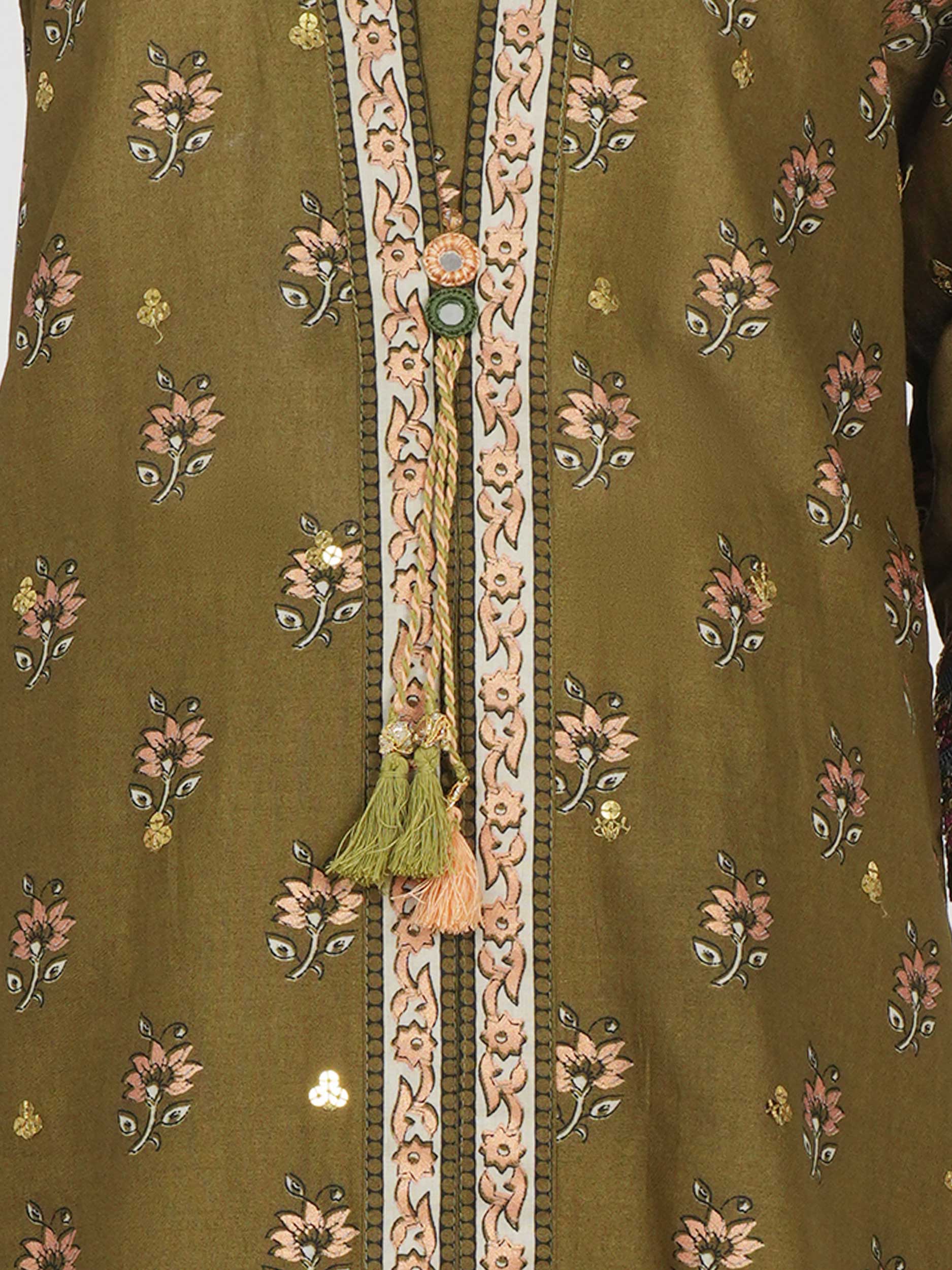 2 Piece Lawn Suit- Embroidered (Pret)