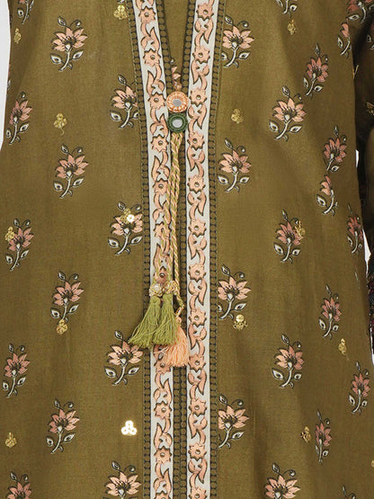 2 Piece Lawn Suit- Embroidered (Pret)