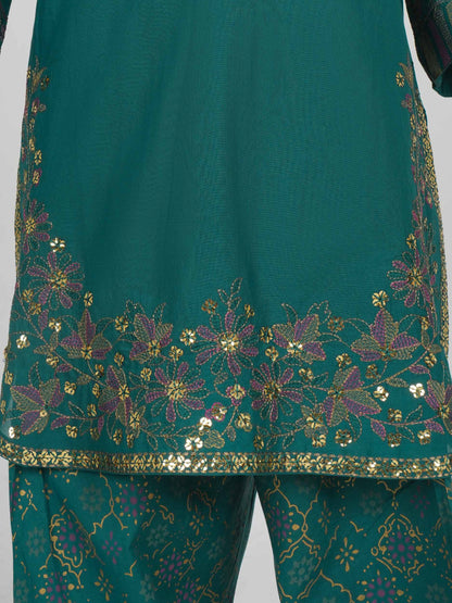 2 Piece Lawn Suit- Embroidered (Pret)