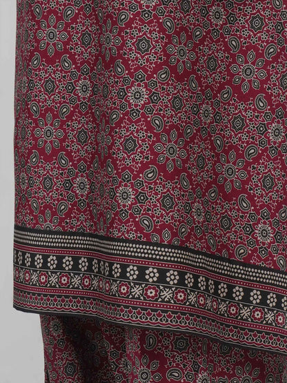 2 Piece Lawn Suit- Embroidered (Pret)