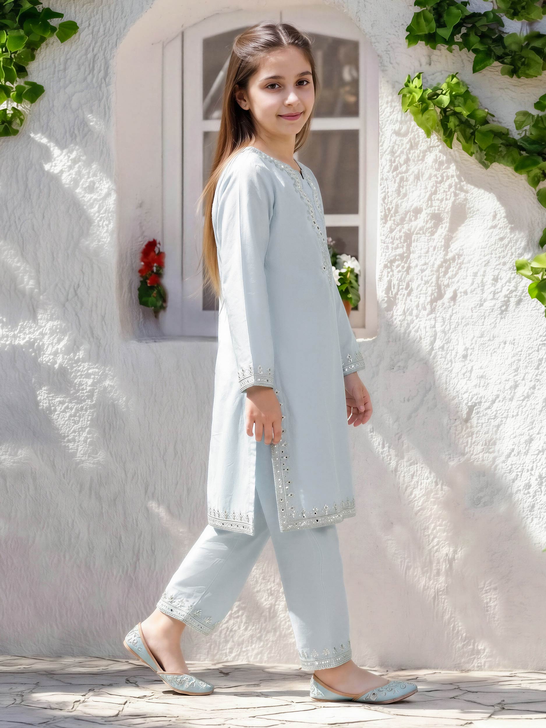 2 Piece Lawn Texture Suit- Embroidered (Pret)