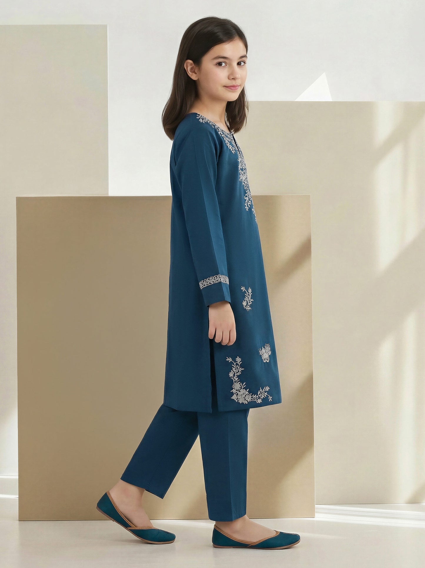 2 Piece Lawn Suit- Embroidered (Pret)