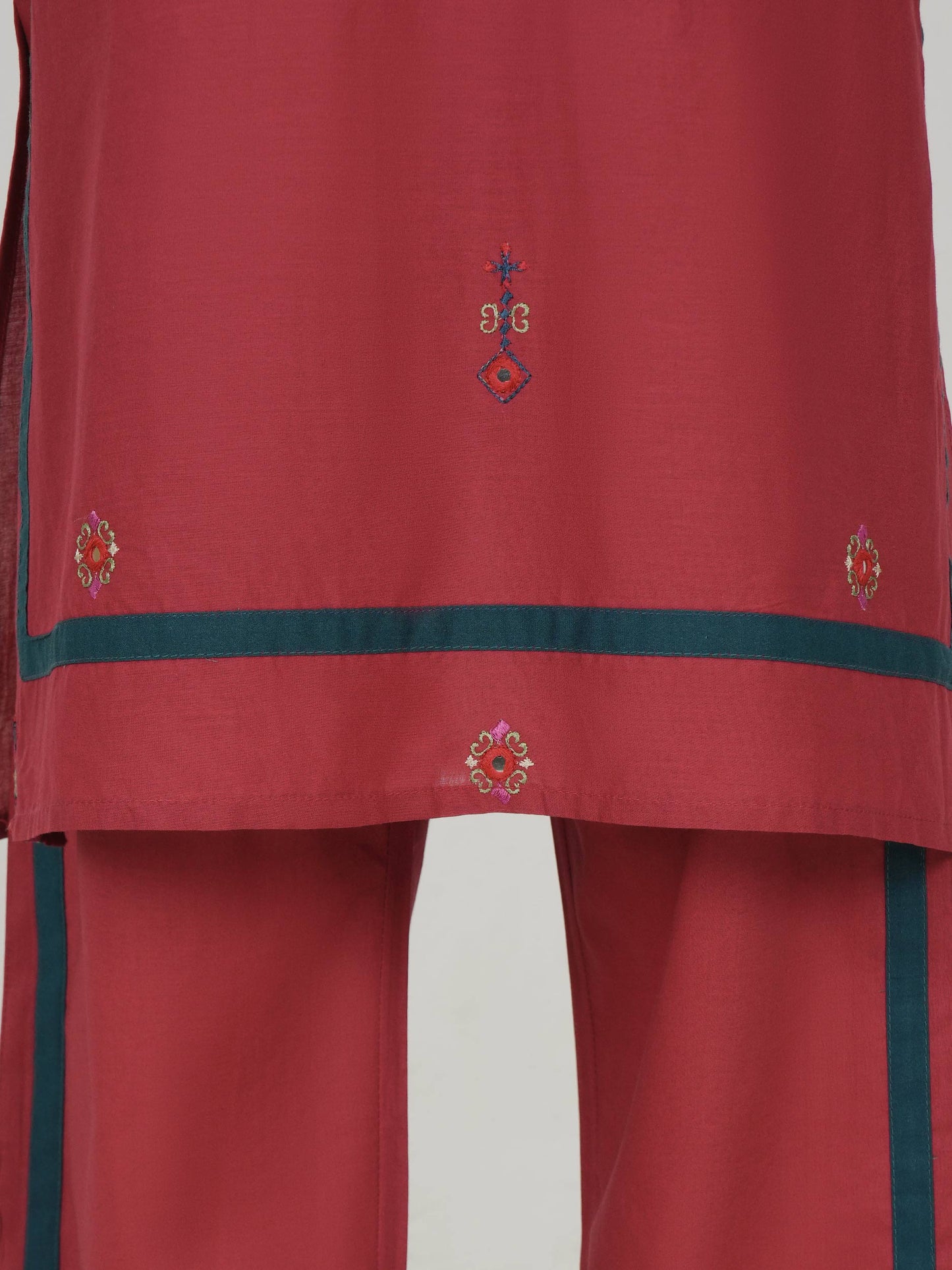 2 Piece Viscose Cotton Suit- Embroidered (Pret)