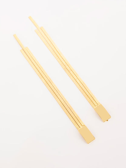 Dangling Mesh Earrings