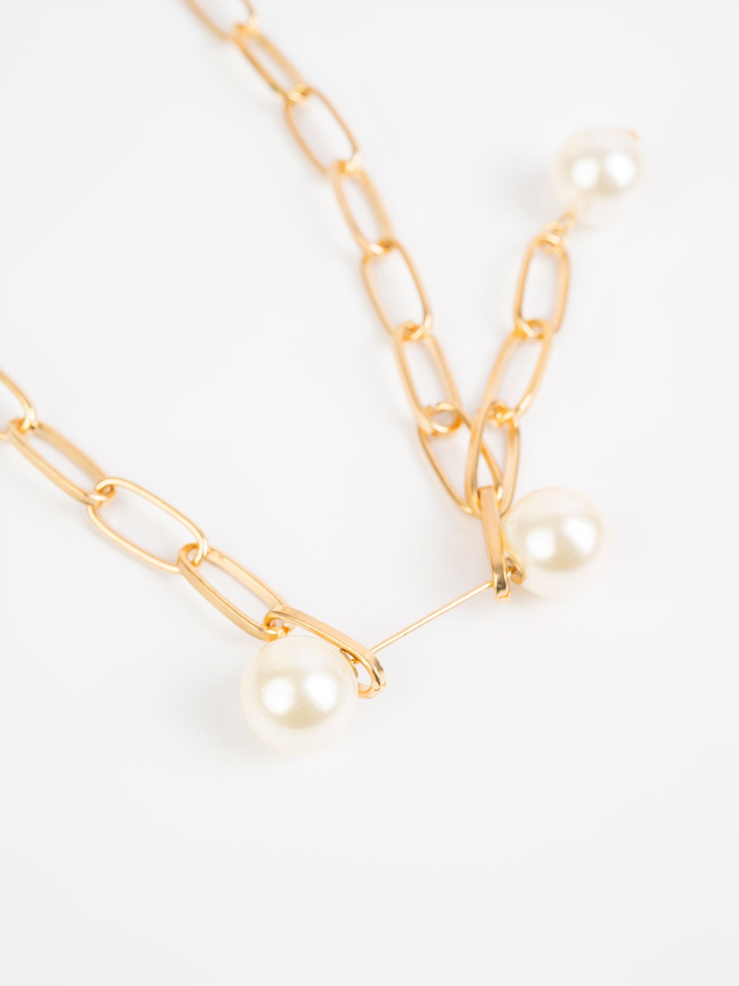 Looped Chain Necklace