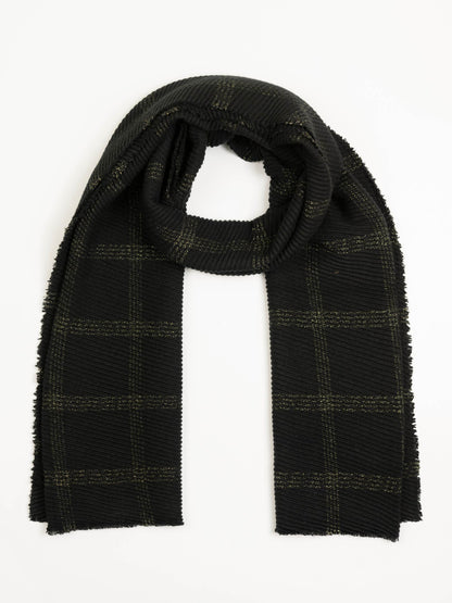 Pleated Sequined Woolen Shawl