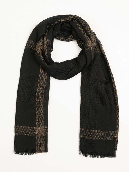 Patterend Woolen Shawl