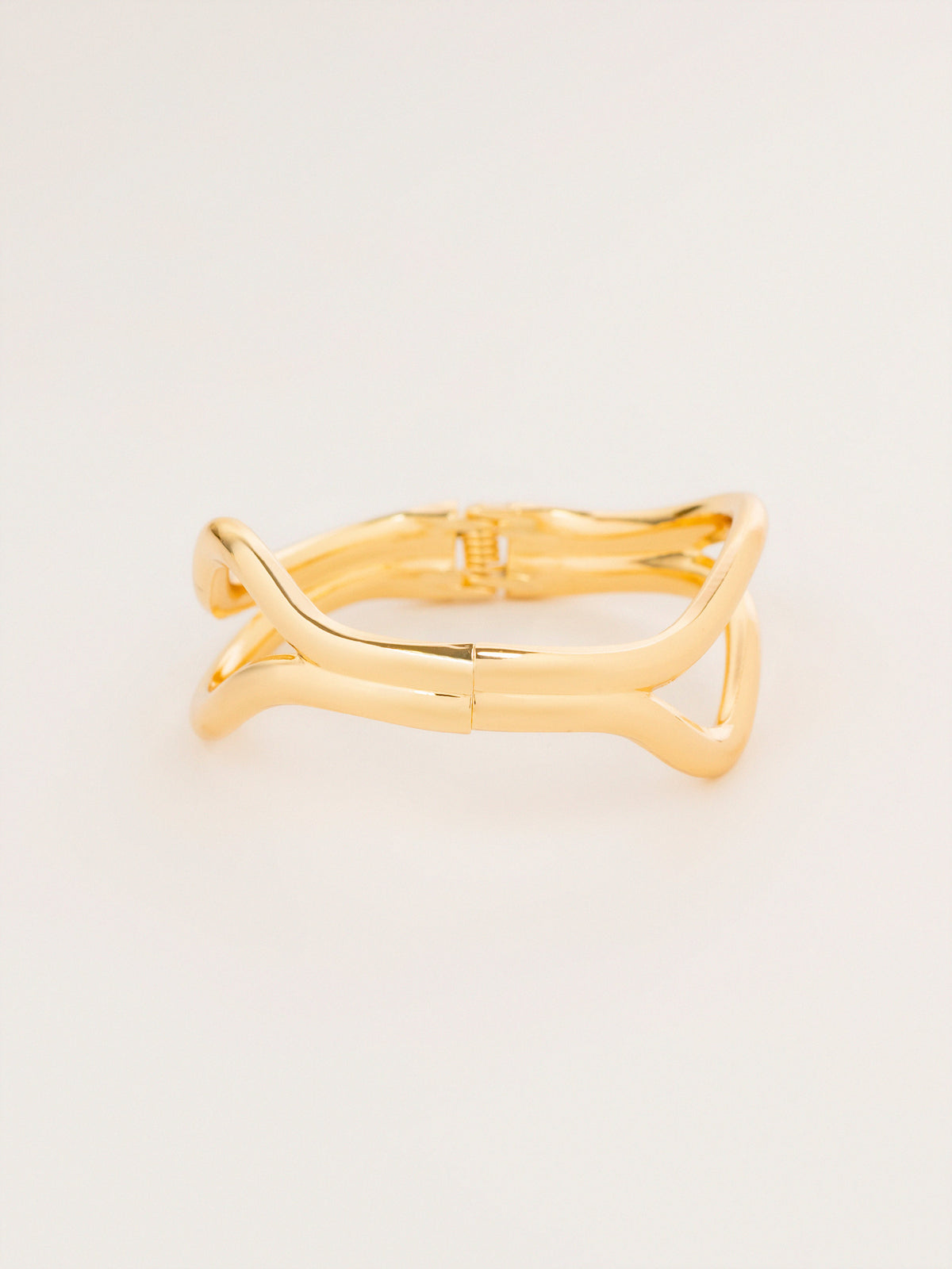 Interlocking Wavy Bracelet – Limelightpk