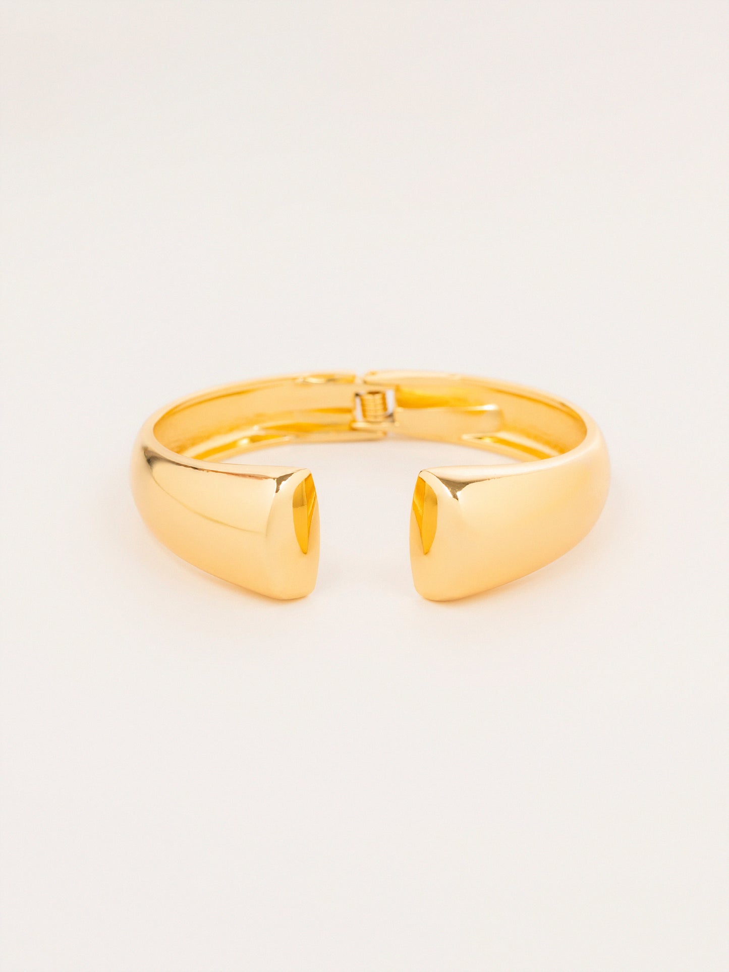 Cutout Open Bracelet