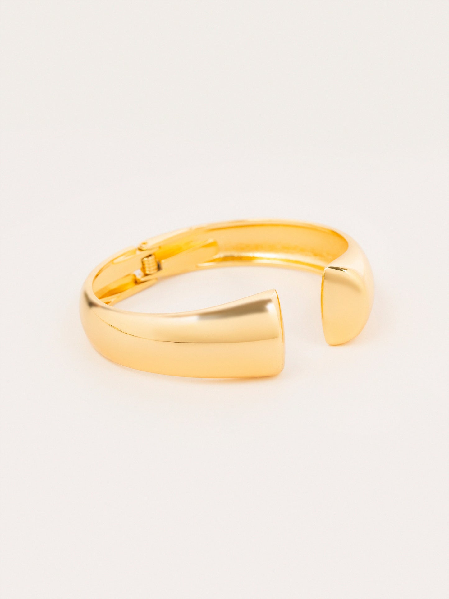 Cutout Open Bracelet