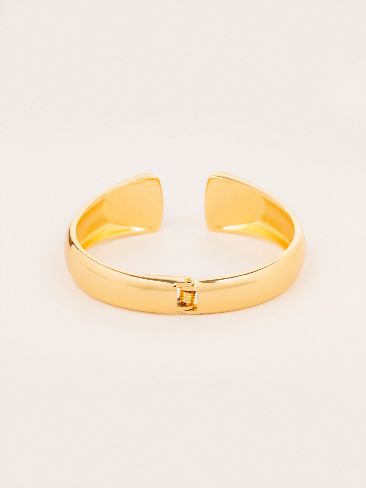 Cutout Open Bracelet