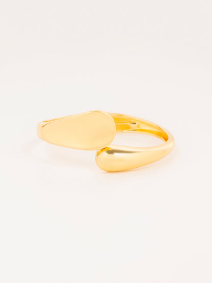 Sculptural Overlap Bracelet