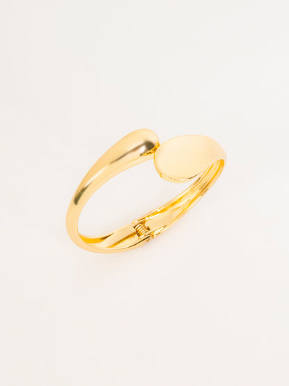 Sculptural Overlap Bracelet