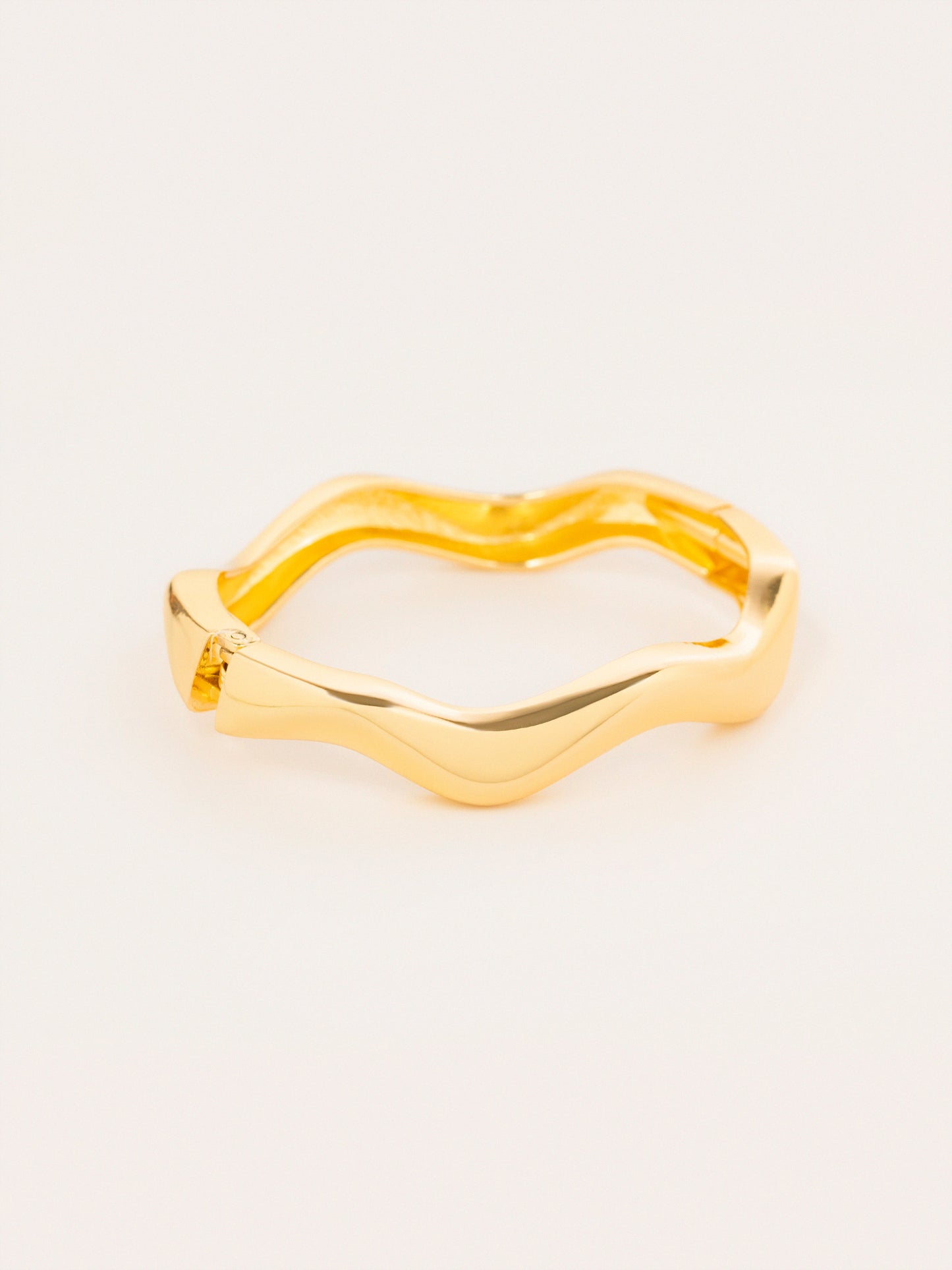 Wavy Bangle Bracelet