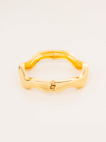 Wavy Bangle Bracelet