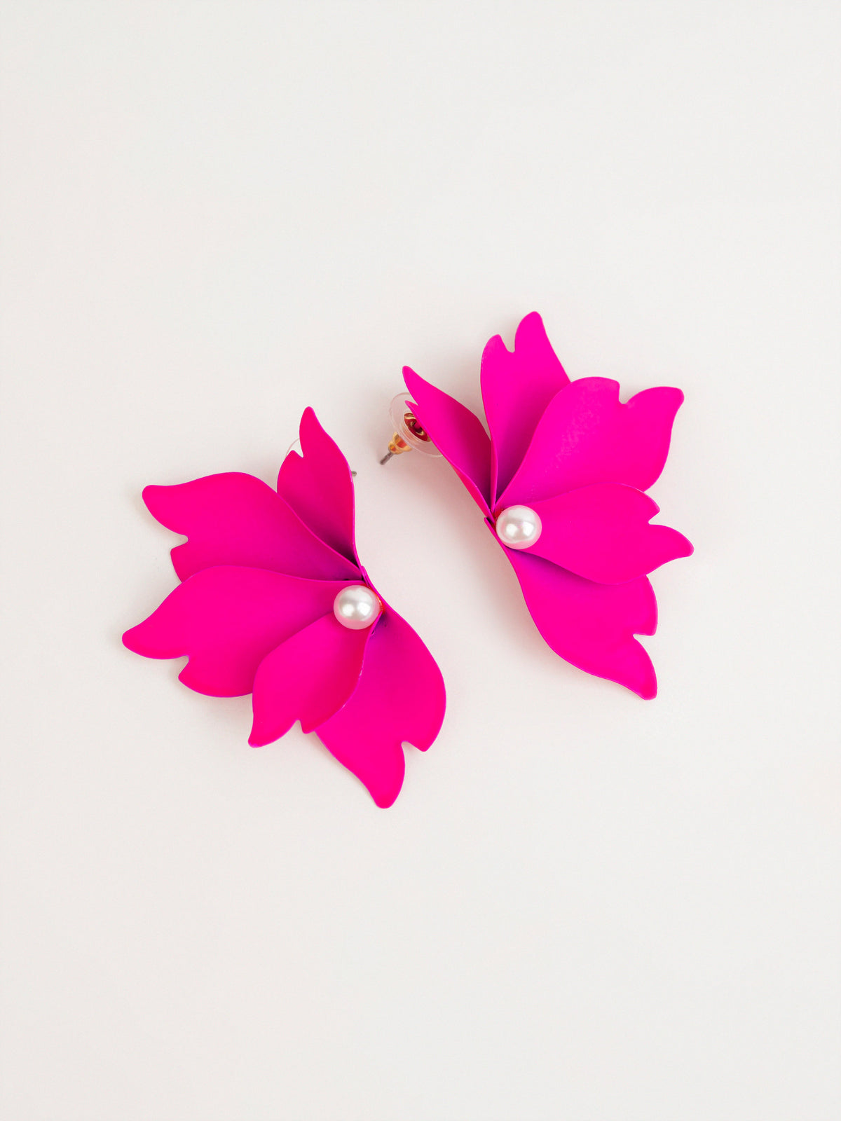 Floral Pearl Earrings