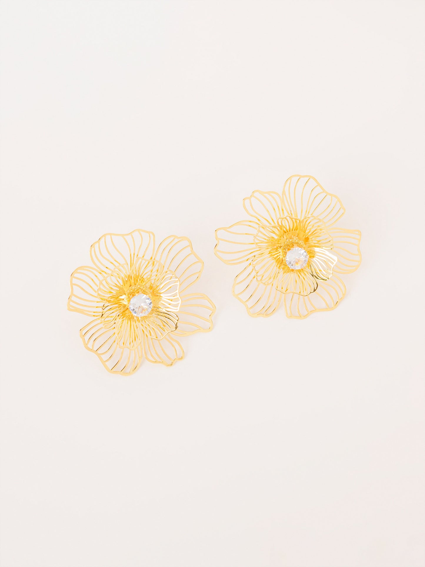 Floral Wire Earrings