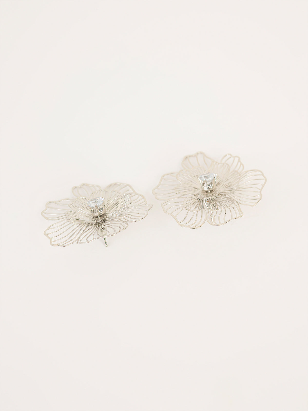 Floral Wire Earrings