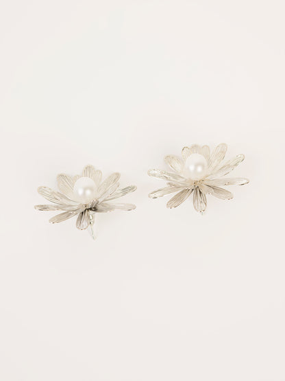 Floral Pearl Earrings