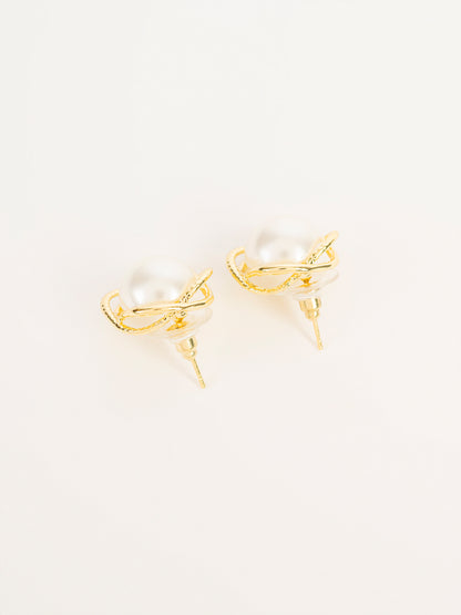 Floral Pearl Studs