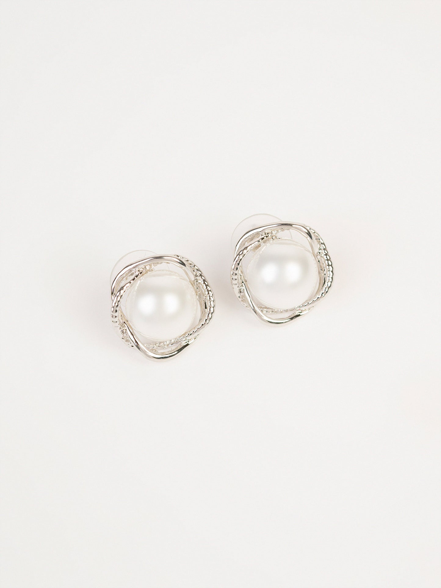 Floral Pearl Studs