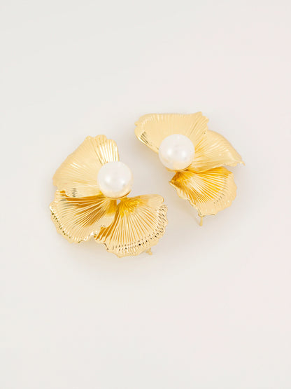 Floral Pearl Studs