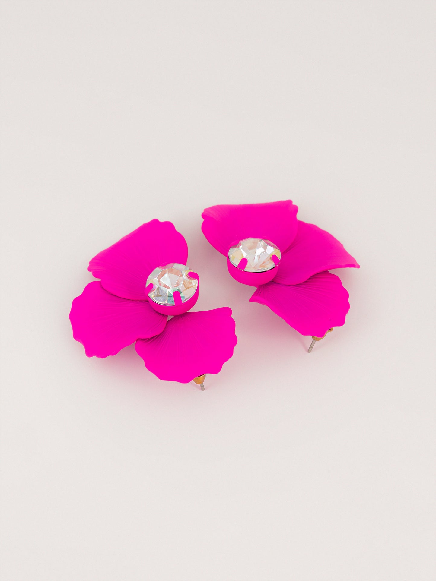 Floral Pearl Stud Earrings