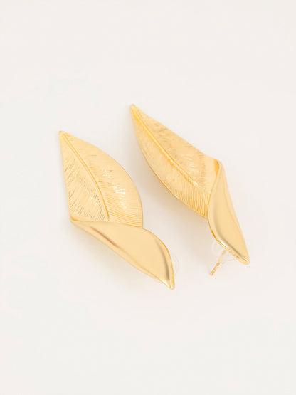 Curve Leaf Earrings