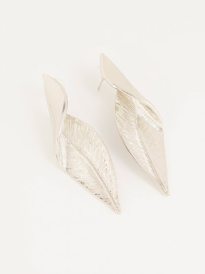 Curve Leaf Earrings