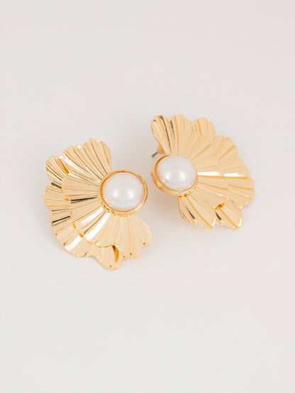 Floral Pearl Earrings