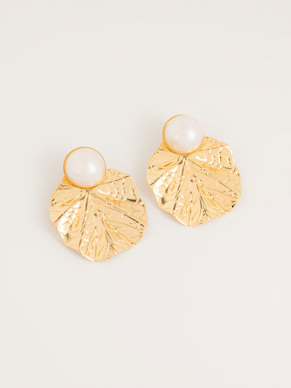 Leaf Pearl Stud